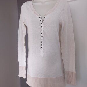 Women’s Free People Long Sleeve T-shirt With Snap Front Detail - Size LARGE